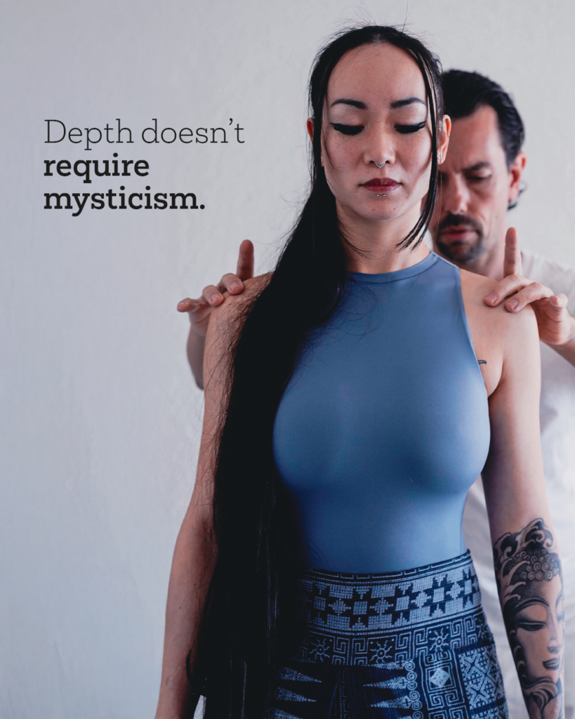 Fabrice Piché guiding a student through authentic Taiji Qigong Shibashi practice to develop body awareness, relaxation, and the felt experience of qi.